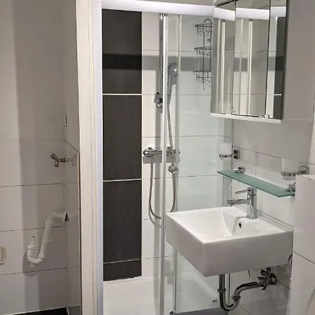 Helle Offene Innenstadtwohnung Mit Balkon Apartment *